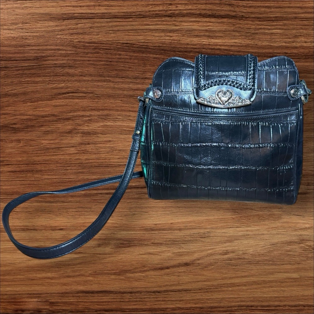 Vintage MC Black Crocodile Embossed Crossbody Bag‎ with Silver Heart Clasp